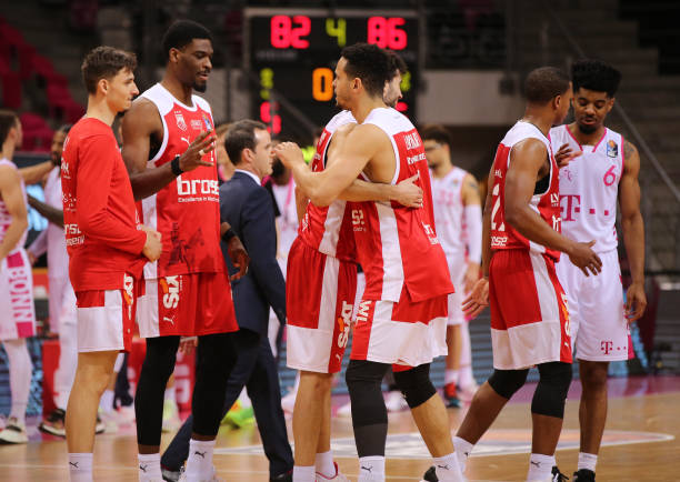 箭队惊人表 箭队惊人表