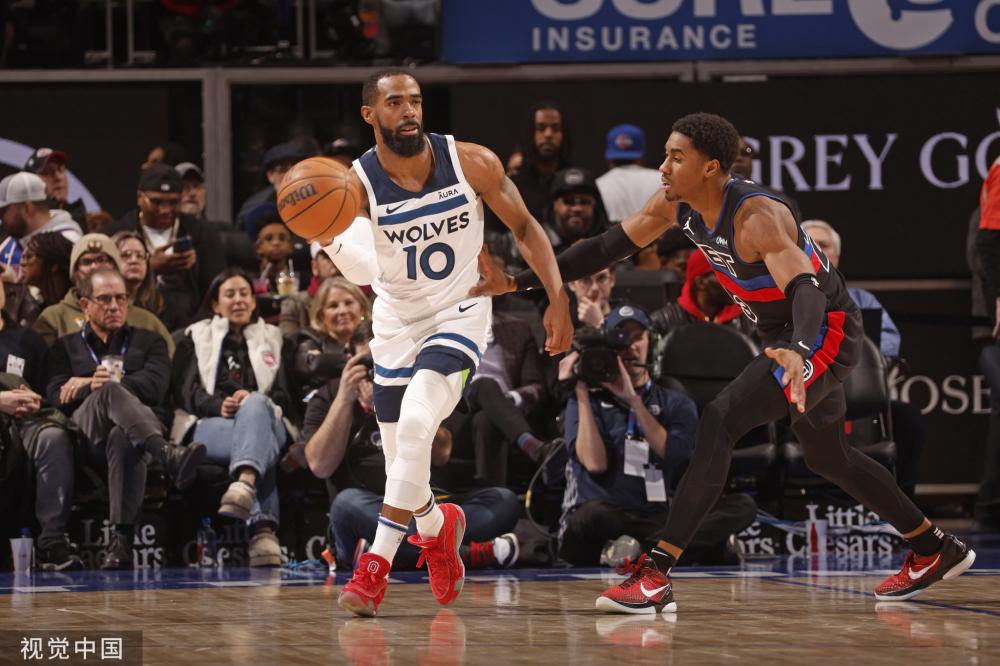 詹姆斯的出 詹姆斯的出