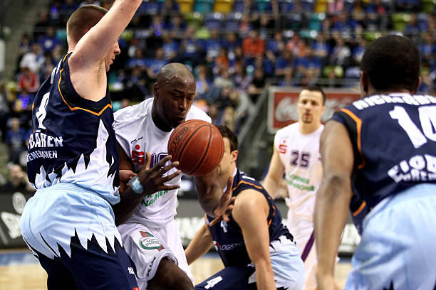 平对抗为赛 平对抗为赛